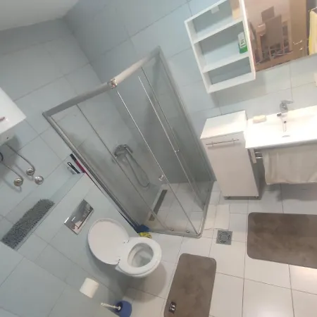 Apartman *